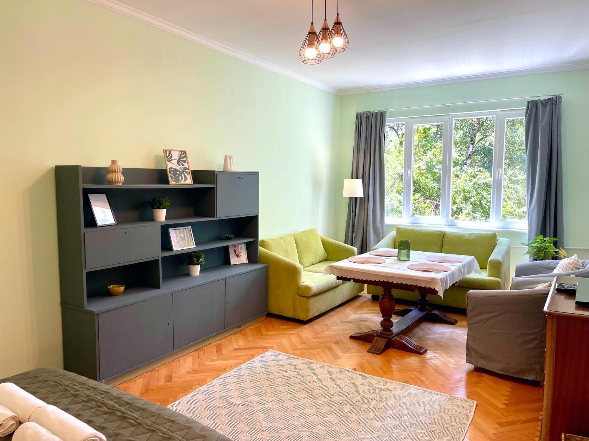 Bohemian Bright & Calm 2Br - Top Center - Private Balcony โซเฟีย ภายนอก รูปภาพ