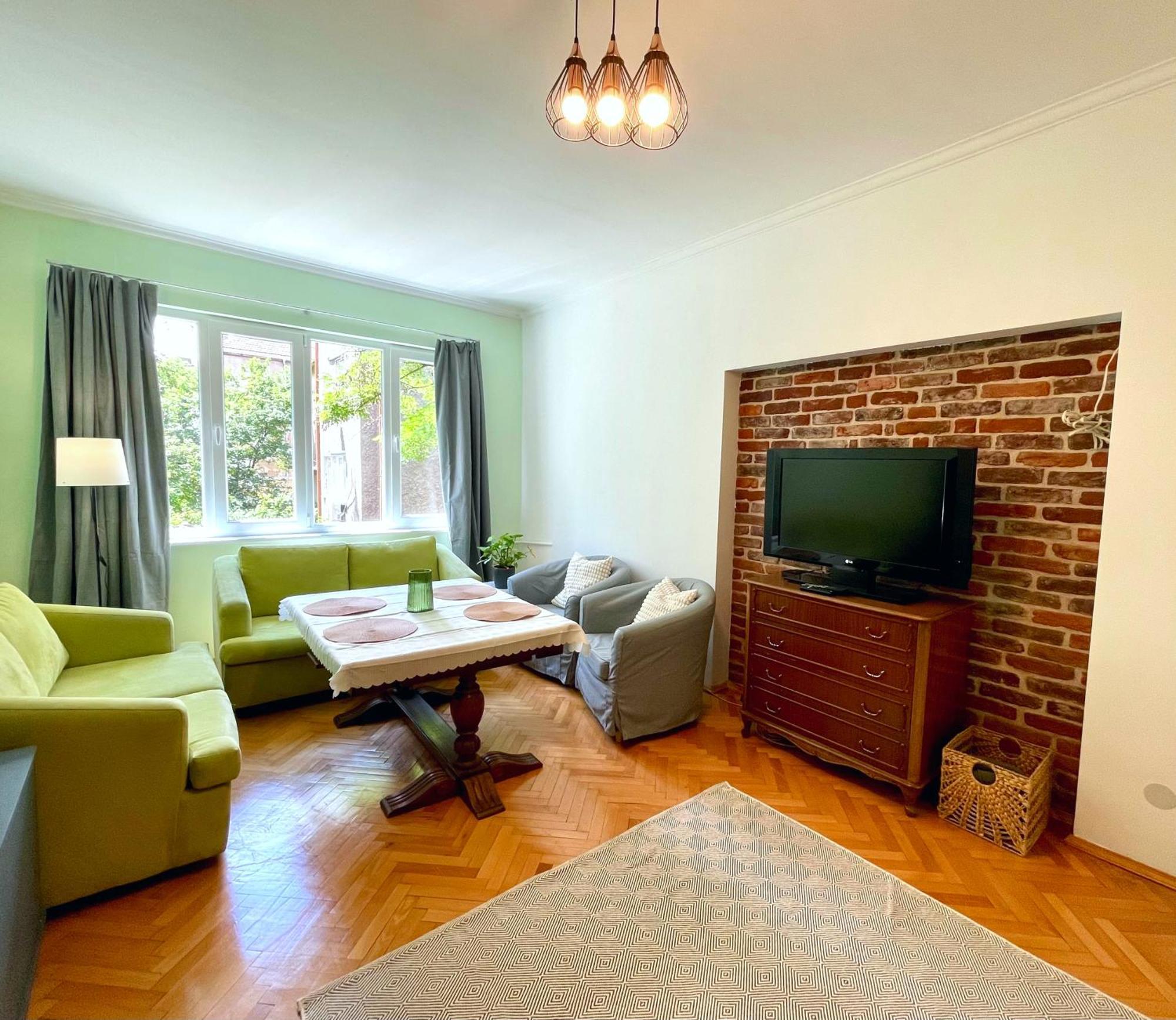 Bohemian Bright & Calm 2Br - Top Center - Private Balcony โซเฟีย ภายนอก รูปภาพ